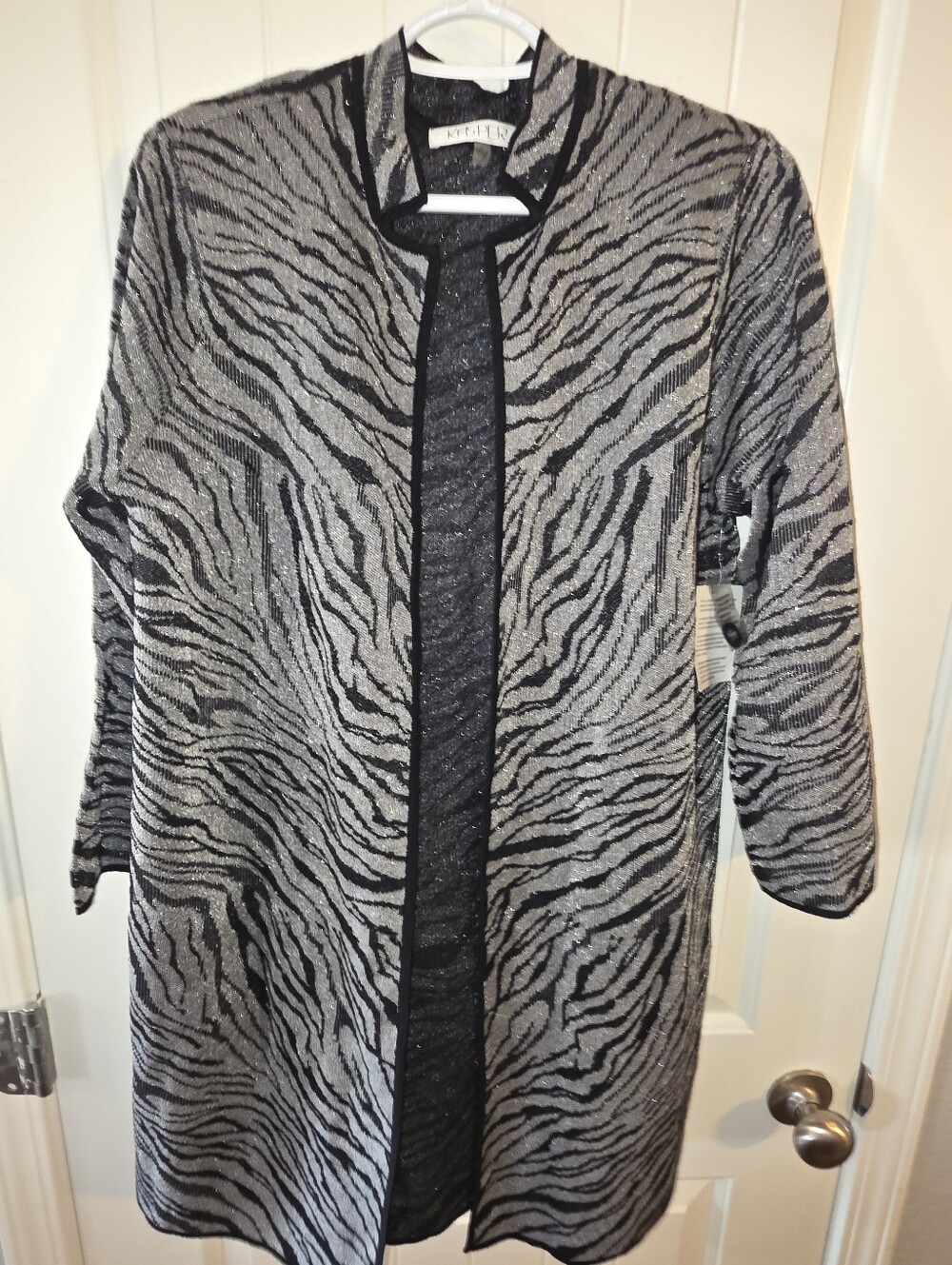 Kasper Metallic Zebra-Print Open Cardigan - Black & Gray